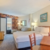 Caravelle Tower Ocean View 2 Room Suite (3 Queens) Image: 