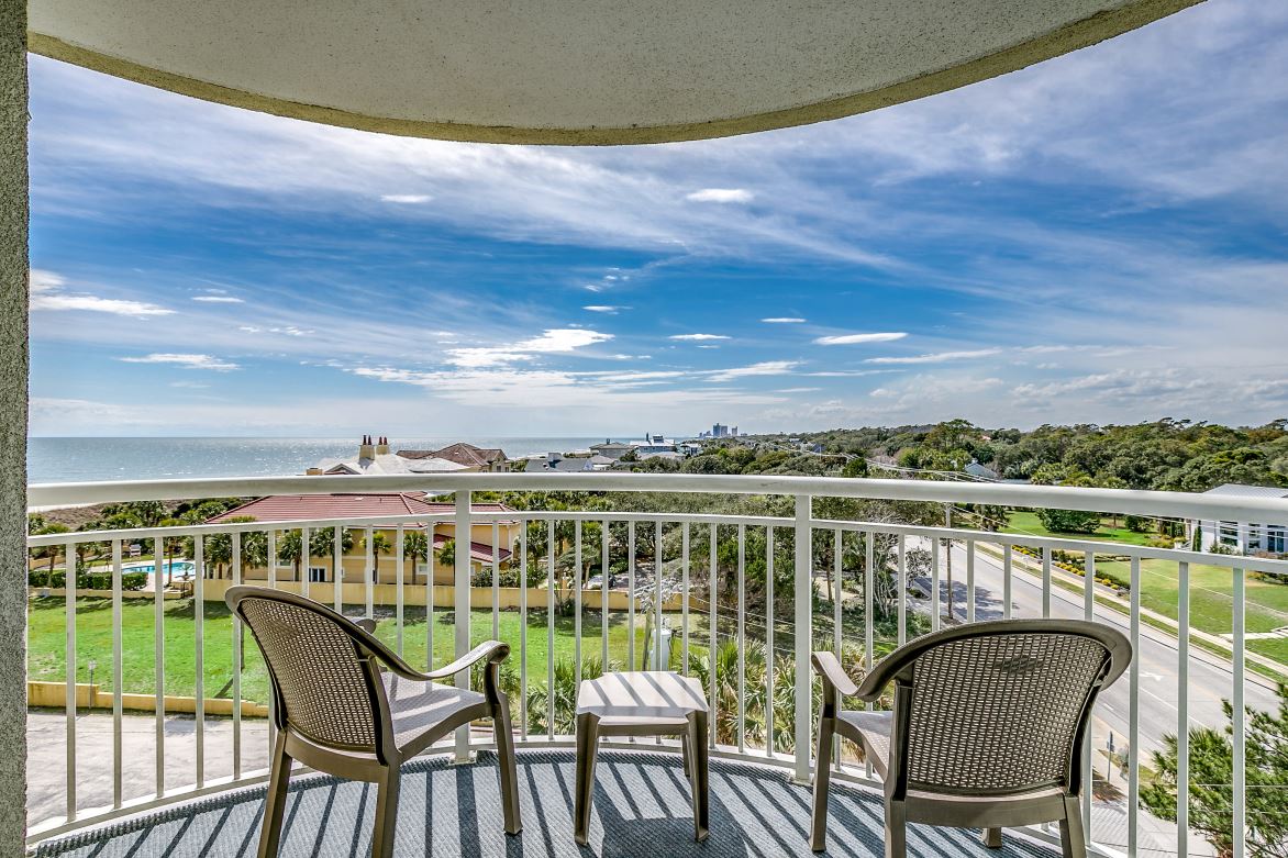 Angle Oceanfront Deluxe 3 BR