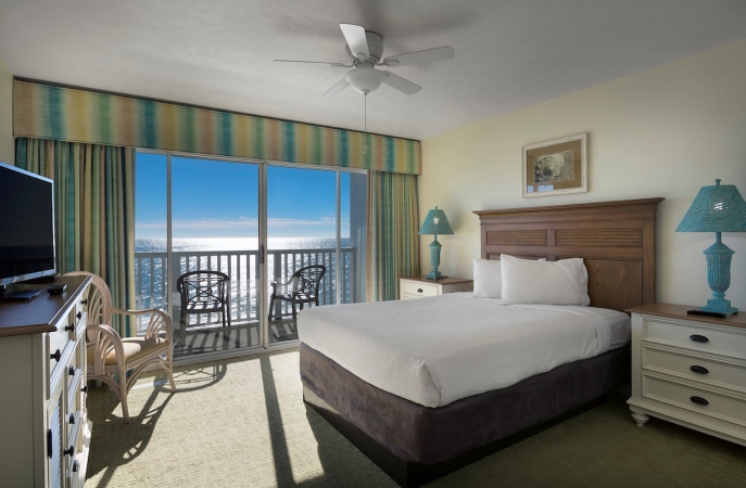 Caribbean Resort - 3 Bedroom Oceanfront Penthouse