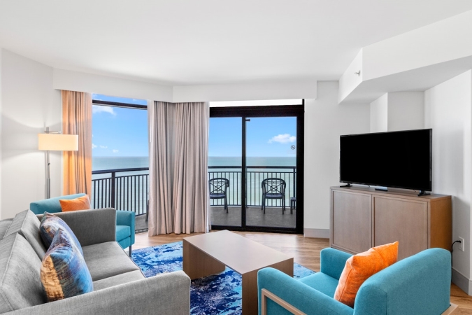 Caribbean Resort - 4 Bedroom Oceanfront Deluxe Condo
