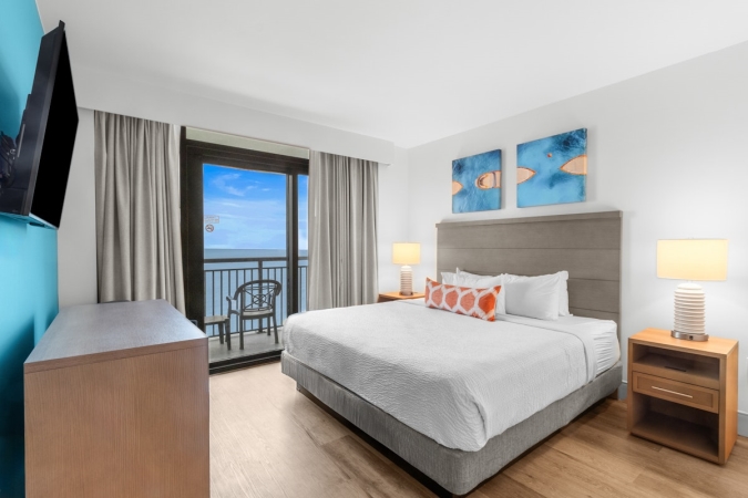 Caribbean Resort - 3 Bedroom Oceanfront Deluxe Condo