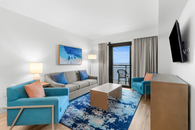 Caribbean Resort - 3 Bedroom Oceanfront Deluxe Condo