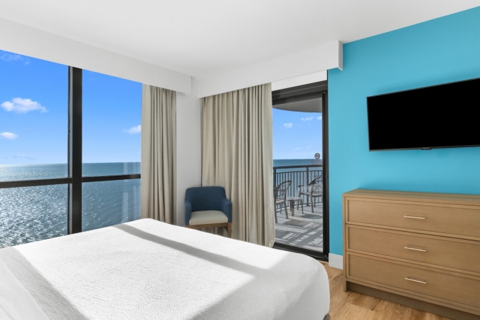 Caribbean Resort - 3 Bedroom Oceanfront Deluxe Corner Condo