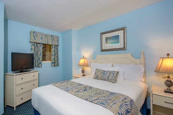 Caribbean Resort - 3 Bedroom Oceanfront Condo