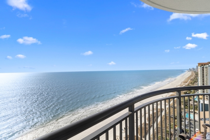 Caribbean Resort - 3 Bedroom Oceanfront Deluxe Corner Condo