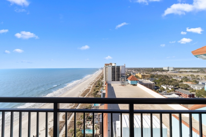 Caribbean Resort - 3 Bedroom Oceanfront Deluxe Corner Condo
