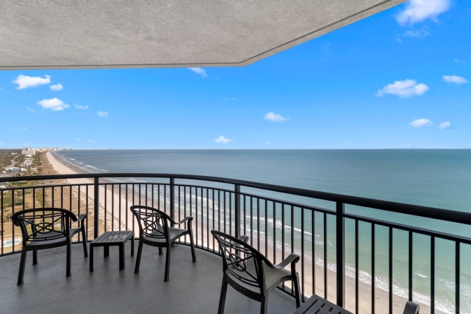 Caribbean Resort - 4 Bedroom Oceanfront Deluxe Condo
