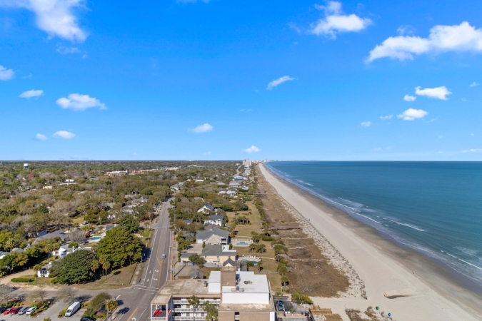 Caribbean Resort - 4 Bedroom Oceanfront Deluxe Condo